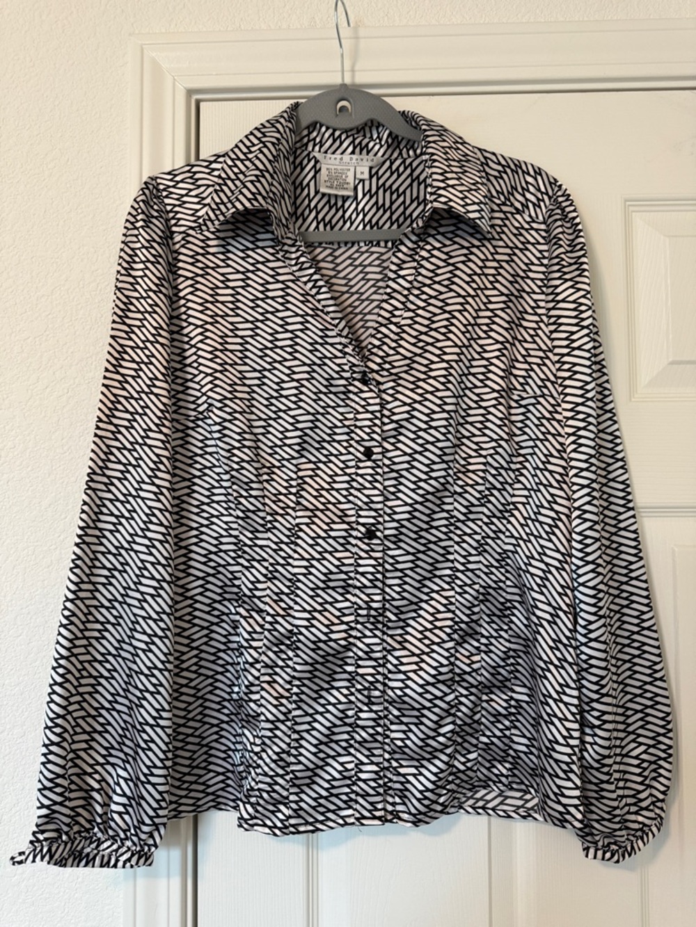 Satin Black and White Patterned Collared Blouse